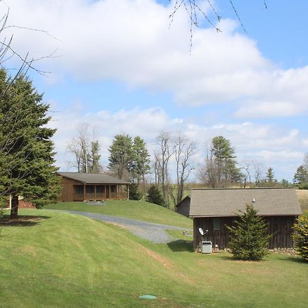 New River Inn And Cabins Jefferson Exterior photo